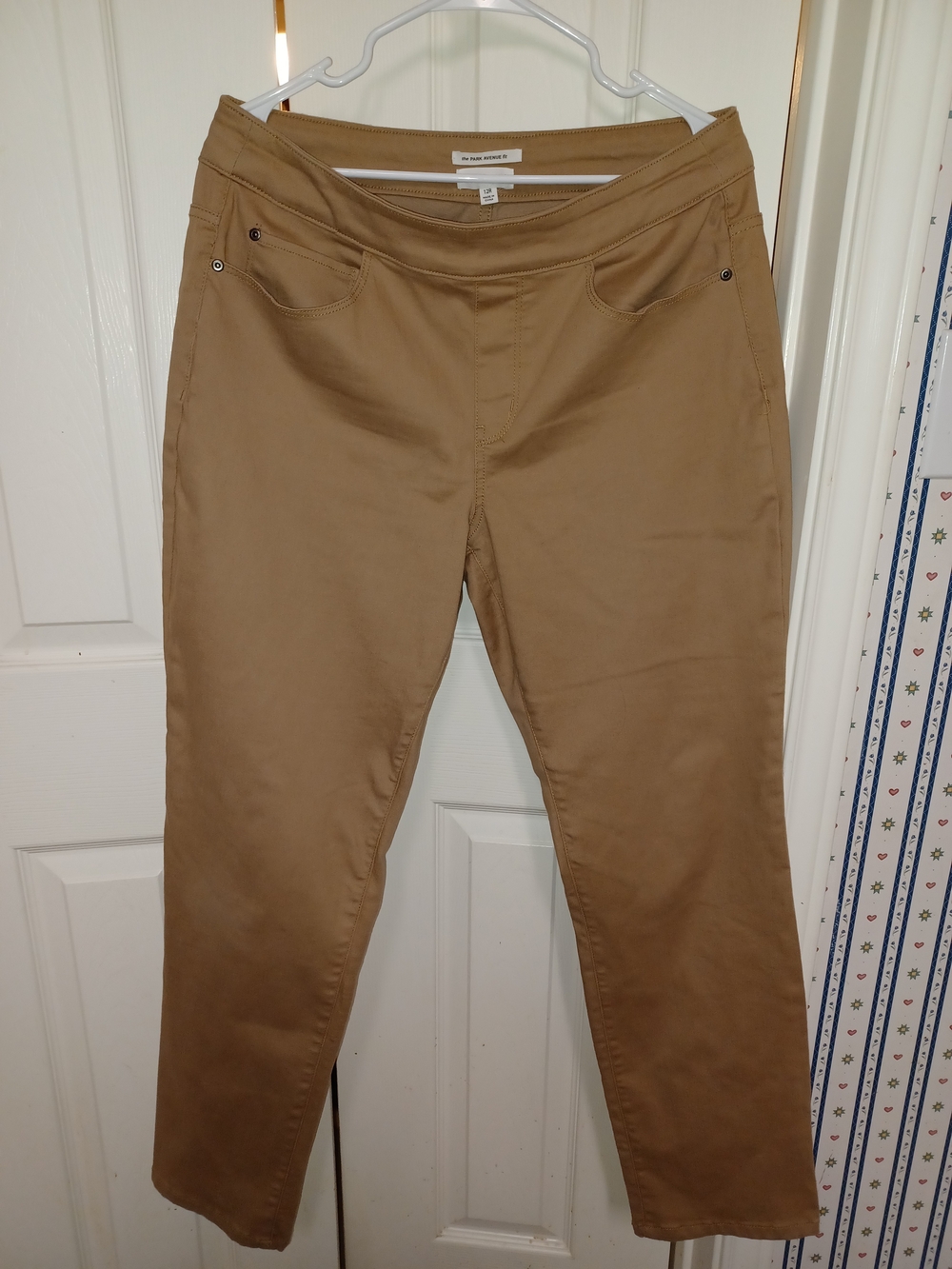 Westbound The Park Avenue Fit Women's Tan Stretch Pants